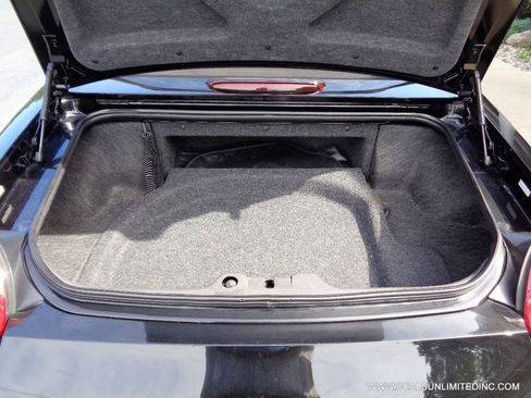 Used 2002 Ford Thunderbird RWD image 17