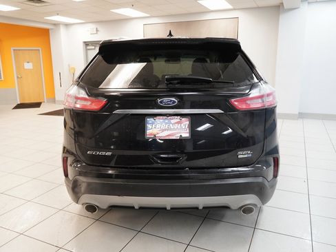 Used 2019 Ford Edge SEL w/ Equipment Group 201A image 8