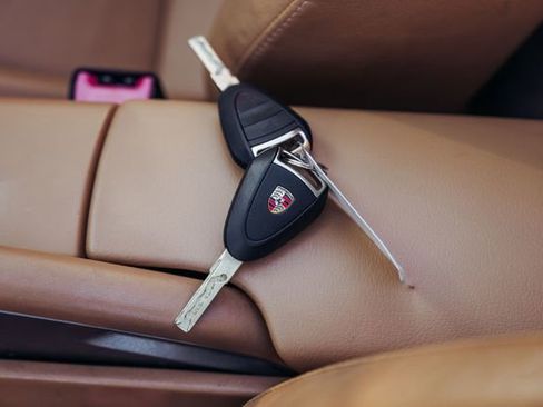 Used 2006 Porsche Boxster image 64