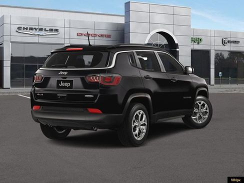 New 2024 Jeep Compass Latitude w/ Convenience Group AWD/4WD image 7