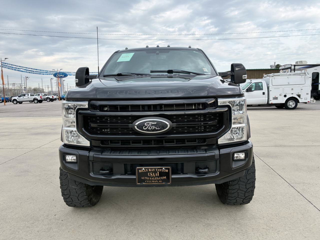 Used 2022 Ford F250 4x4 Crew Cab Super Duty image 3