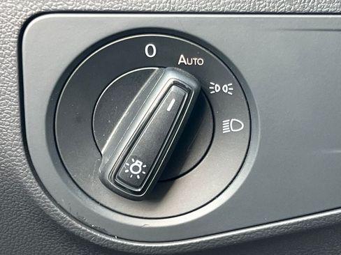 Used 2023 Volkswagen Tiguan S AWD/4WD image 17