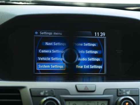 Used 2014 Honda Odyssey Touring image 30