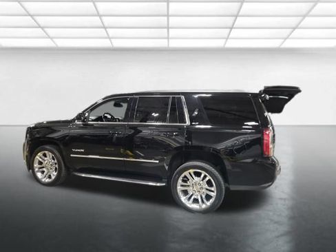 Used 2020 GMC Yukon SLT w/ Premium Edition AWD/4WD image 8