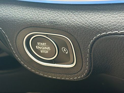 Used 2024 Mercedes-Benz GLS 450 4MATIC image 36