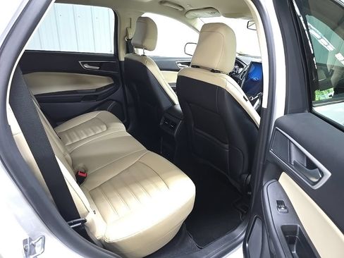 Used 2024 Ford Edge SEL w/ Convenience Package AWD/4WD image 23