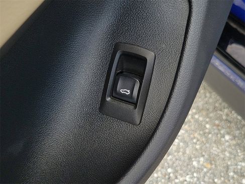 Used 2023 BMW 430i Gran Coupe w/ M Sport Package image 19