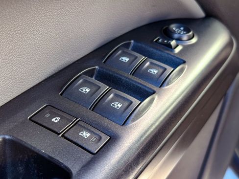 Used 2019 Chevrolet Colorado W/T w/ WT Convenience Package image 15