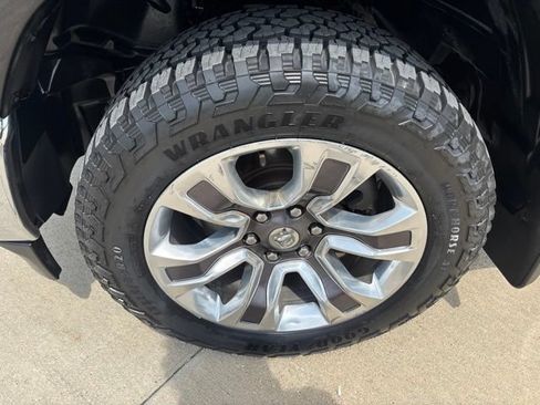 Used 2021 RAM 1500 Limited AWD/4WD image 43