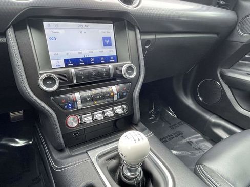 Used 2022 Ford Mustang GT Premium w/ GT Performance Package RWD image 27
