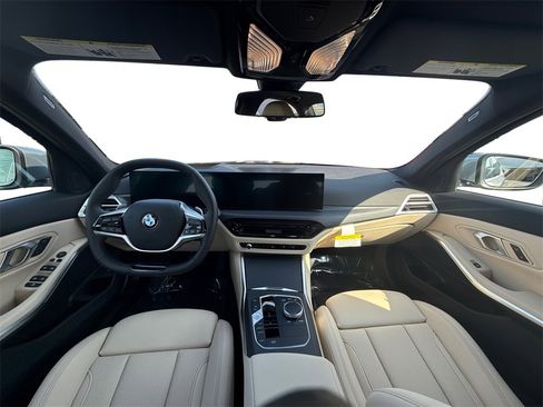 New 2025 BMW 330i Sedan w/ Premium Package image 19