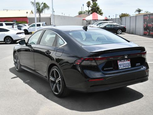 Used 2024 Honda Accord Sport image 6
