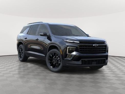 New 2026 Chevrolet Traverse LT AWD/4WD image 1