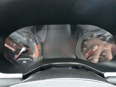 Used 2022 Jeep Compass Limited image 9