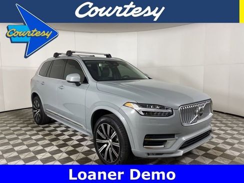 New 2025 Volvo XC90 B6 Core w/ Protection Package Premier AWD/4WD image 1