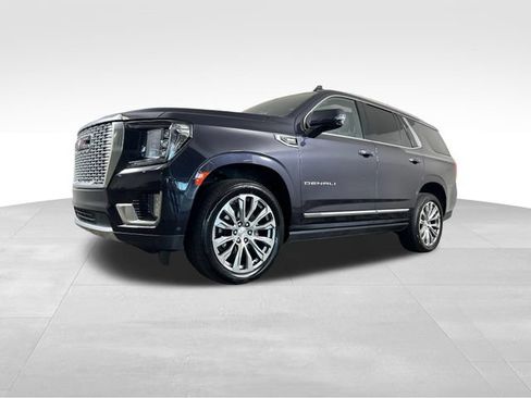 Used 2023 GMC Yukon Denali w/ Denali Reserve Package AWD/4WD image 2