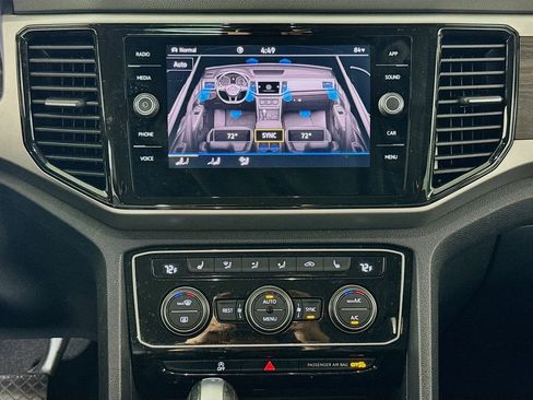 Used 2023 Volkswagen Atlas SE w/ Panoramic Sunroof Package AWD/4WD image 15