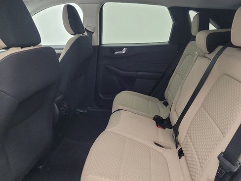 Used 2021 Ford Escape SE w/ SE Sport Appearance Package FWD image 18
