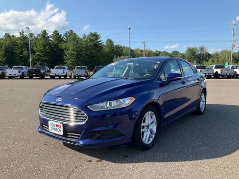Used 2016 Ford Fusion SE FWD image 28