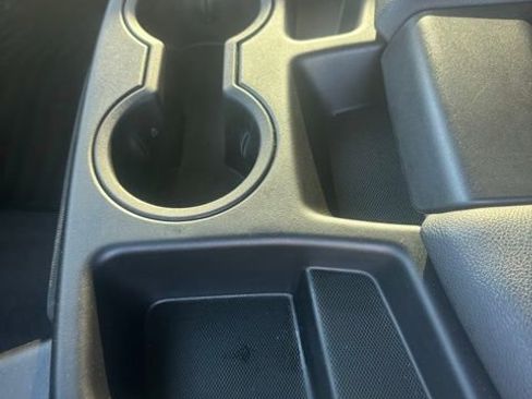 Used 2025 Chevrolet Silverado 2500 Custom w/ Custom Convenience Package image 17