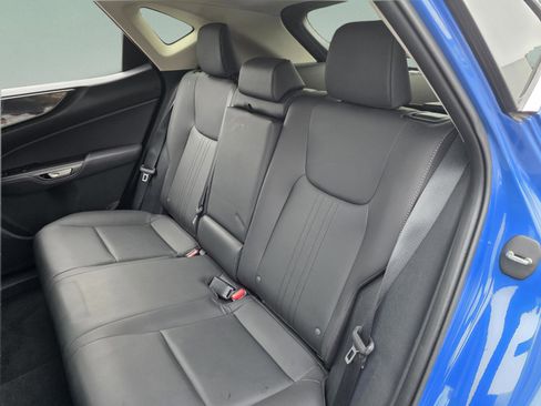 Certified 2025 Lexus NX 250 FWD image 23