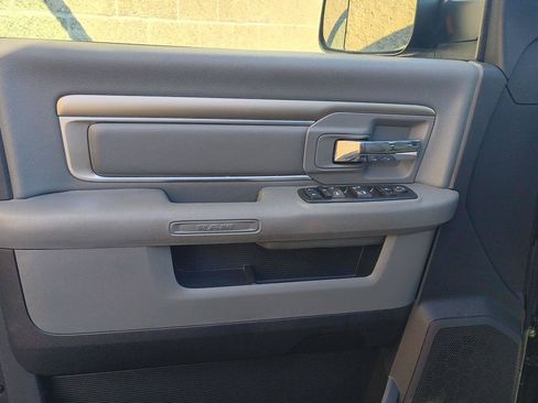 Used 2015 RAM 2500 Big Horn AWD/4WD image 4