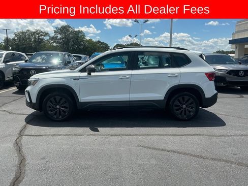 Used 2022 Volkswagen Taos S FWD image 2