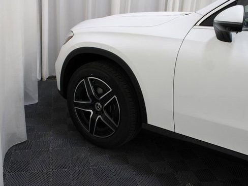 New 2026 Mercedes-Benz GLC 300 4MATIC image 9