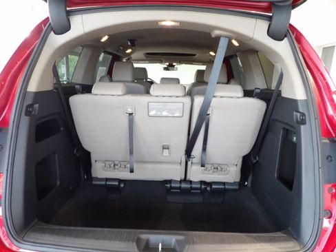 Used 2023 Honda Odyssey EX-L image 13