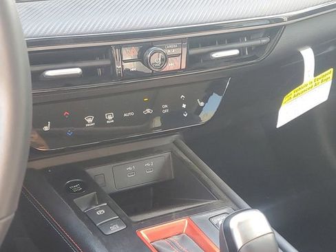 Certified 2025 Nissan Kicks SR w/ SR Premium Package FWD image 28