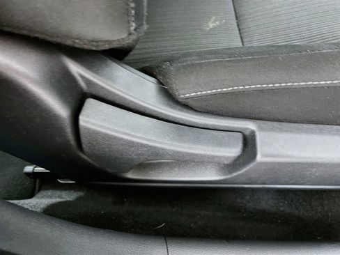 Used 2024 Nissan Sentra SV FWD image 32