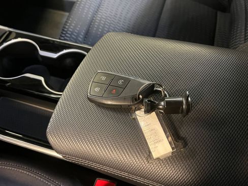 Used 2025 Chevrolet Equinox LT image 22