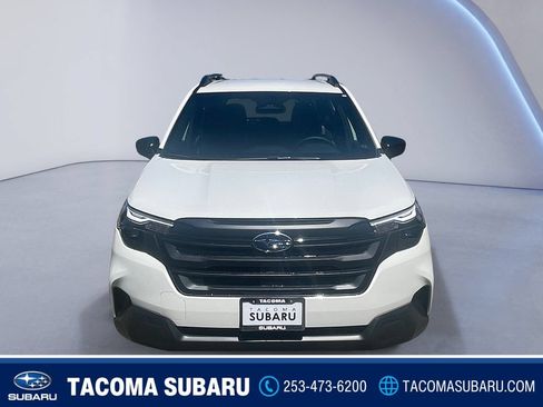 New 2026 Subaru Forester AWD/4WD image 9