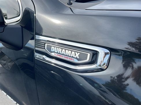 Used 2020 GMC Sierra 1500 Denali w/ Denali Ultimate Package image 3