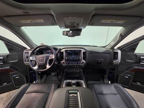 Used 2018 GMC Sierra 1500 SLT AWD/4WD image 17