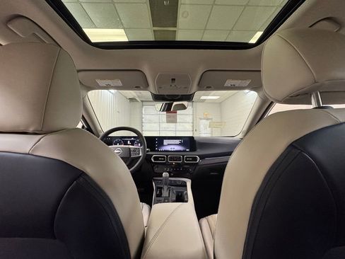 New 2026 Nissan Sentra SL w/ Floor Mat Package FWD image 18