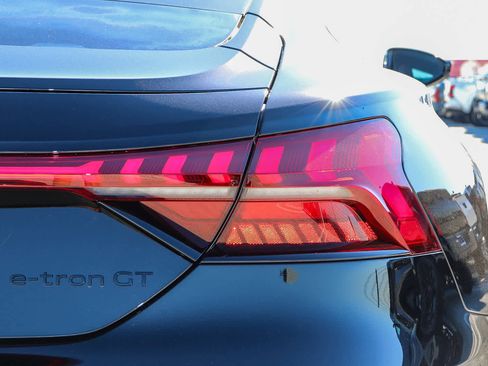 New 2026 Audi S e-tron GT Premium Plus image 10