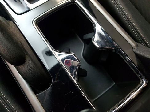 Used 2016 Honda Accord Sport image 6