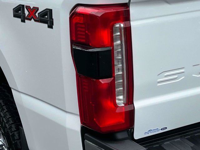 Used 2023 Ford F250 Lariat w/ Tow Technology Package AWD/4WD image 10