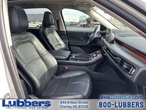 Used 2023 Lincoln Aviator Reserve w/ Equipment Group 201A image 25