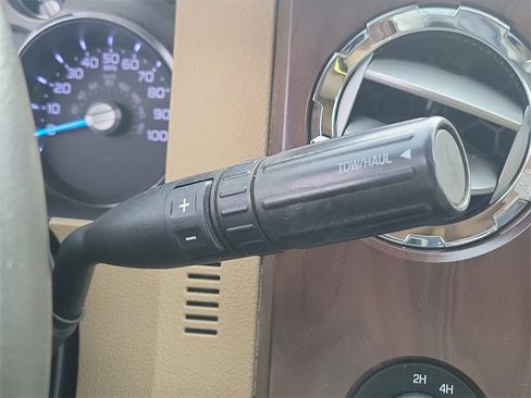 Used 2011 Ford F350 Lariat w/ Lariat Ultimate Pkg image 31