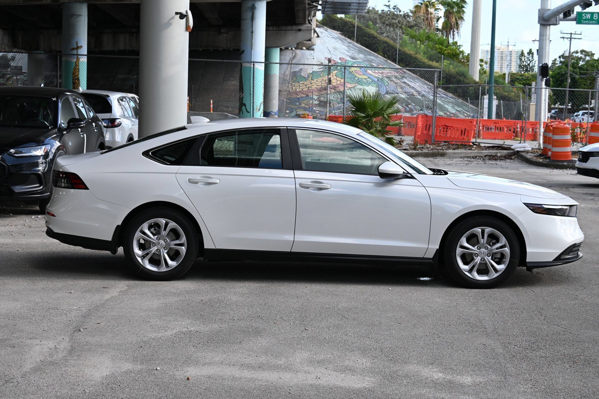 New 2026 Honda Accord LX image 4