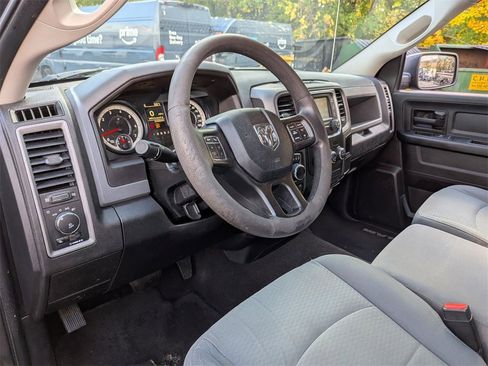 Used 2018 RAM 1500 Express w/ Express Value Package image 11