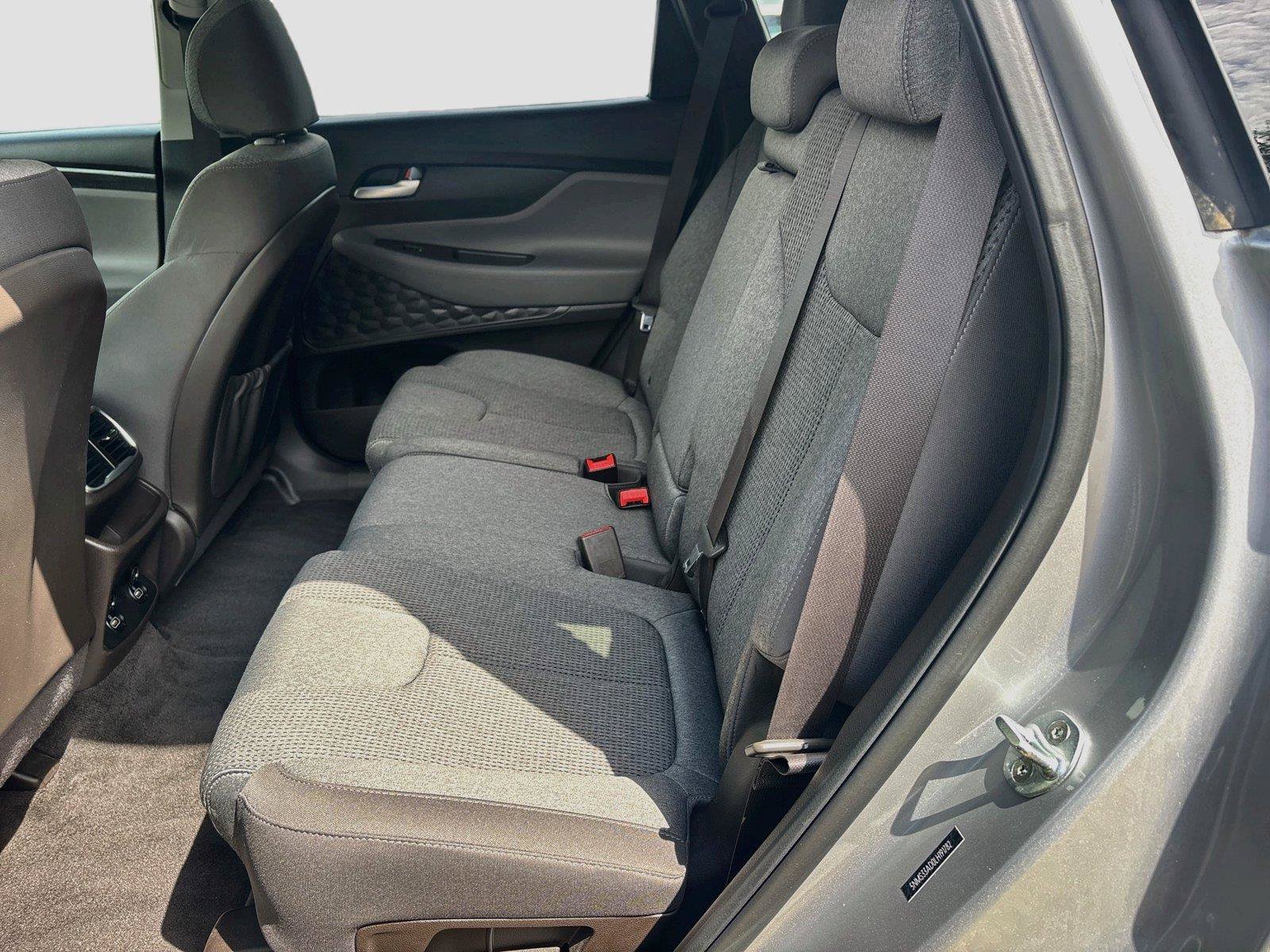 Used 2020 Hyundai Santa Fe SEL FWD image 14