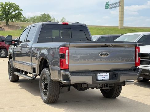 New 2026 Ford F250 Lariat AWD/4WD image 3