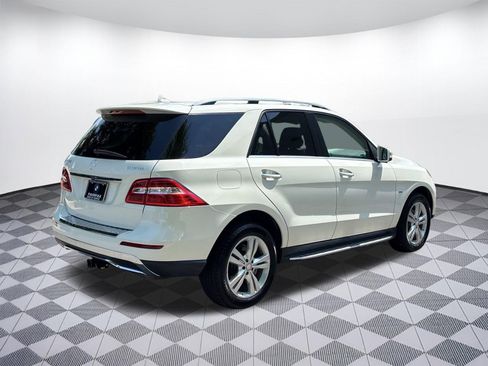 Used 2012 Mercedes-Benz ML 350 BlueTEC 4MATIC image 19