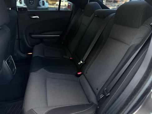 Used 2020 Dodge Charger SXT AWD/4WD image 13