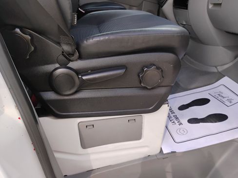 Used 2017 Mercedes-Benz Sprinter 2500 w/ Driver Comfort Package image 74