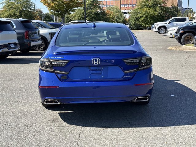 Used 2019 Honda Accord Sport image 3
