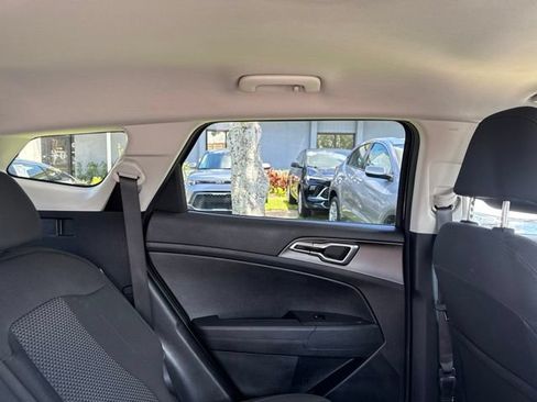Used 2026 Kia Sportage LX FWD image 14